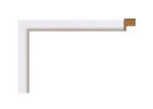 Perfil de moldura estrecha blanca lacada en madera pino finger modelo 008-030, redondeada con rebaje