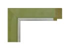 Moldura verde manzana nácar 059-033 con filo plata, fabricada en madera de ayous. Moldura con acabado brillante en tono verde manzana y elegante filo plateado interior, ideal para enmarcar fotografías o láminas con un estilo moderno y luminoso.