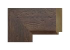 Moldura rústica wengué 074-026, fabricada en madera de ayous. Moldura con textura marcada y acabado en tono wengué oscuro, ideal para enmarcar fotografías, láminas o espejos con un toque cálido y artesanal