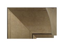 Moldura de madera de pino color bronce envejecido, modelo 155-099. Moldura ancha con perfil curvado y acabado metálico cálido, ideal para espejos, cuadros o fotografías. Su tono bronce aporta elegancia clásica y un estilo sofisticado.