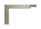 Moldura tipo cajón en acabado plata satinada, modelo 165-098. Moldura de madera con unión finger y perfil recto de líneas finas horizontales. Su tono plateado claro ofrece un estilo moderno y luminoso, ideal para enmarcar fotografías, láminas o espejos decorativos.