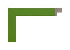 Moldura color verde lima o manzana, modelo 239-080. Fabricada en madera de pino Finger Joint con acabado satinado y superficie lisa. Su tono verde brillante y alegre aporta frescura, energía y un estilo juvenil, ideal para enmarcar fotografías o láminas en espacios modernos, infantiles o creativos.