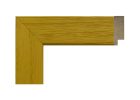 Moldura de madera de Ayous color amarillo rústico, modelo 310-021. Moldura con textura rugosa y acabado rústico que resalta las vetas naturales de la madera. Ideal para enmarcar fotografías, láminas o espejos en interiores con estilo mediterráneo, boho o contemporáneo.