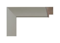 Moldura de madera de pino finger color blanco lacado mate, modelo 314-030. Moldura elegante de superficie lisa y acabado satinado, ideal para enmarcar fotografías, espejos o láminas decorativas. Su estilo minimalista y moderno combina con todo tipo de interiores.