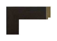 Moldura de MDF color wengué con perfil recto y acabado liso