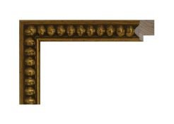 Marco de madera color oro, modelo 139-005. Moldura de estilo barroco con decoración de bolas talladas y acabado envejecido. Ideal para enmarcar espejos, lienzos o cuadros clásicos, aportando un toque elegante y artesanal con su relieve ornamental.