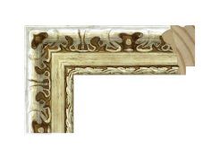 Moldura labrada 049-098 color plata, con diseño decorativo de estilo clásico y acabado mate. Fabricado en madera de pino finger joint, perfecto para enmarcar fotografías o láminas