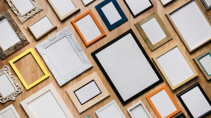 Artículos de enmarcación disponibles en Molduras Salas, perfectos para decorar y dar vida a tus obras.